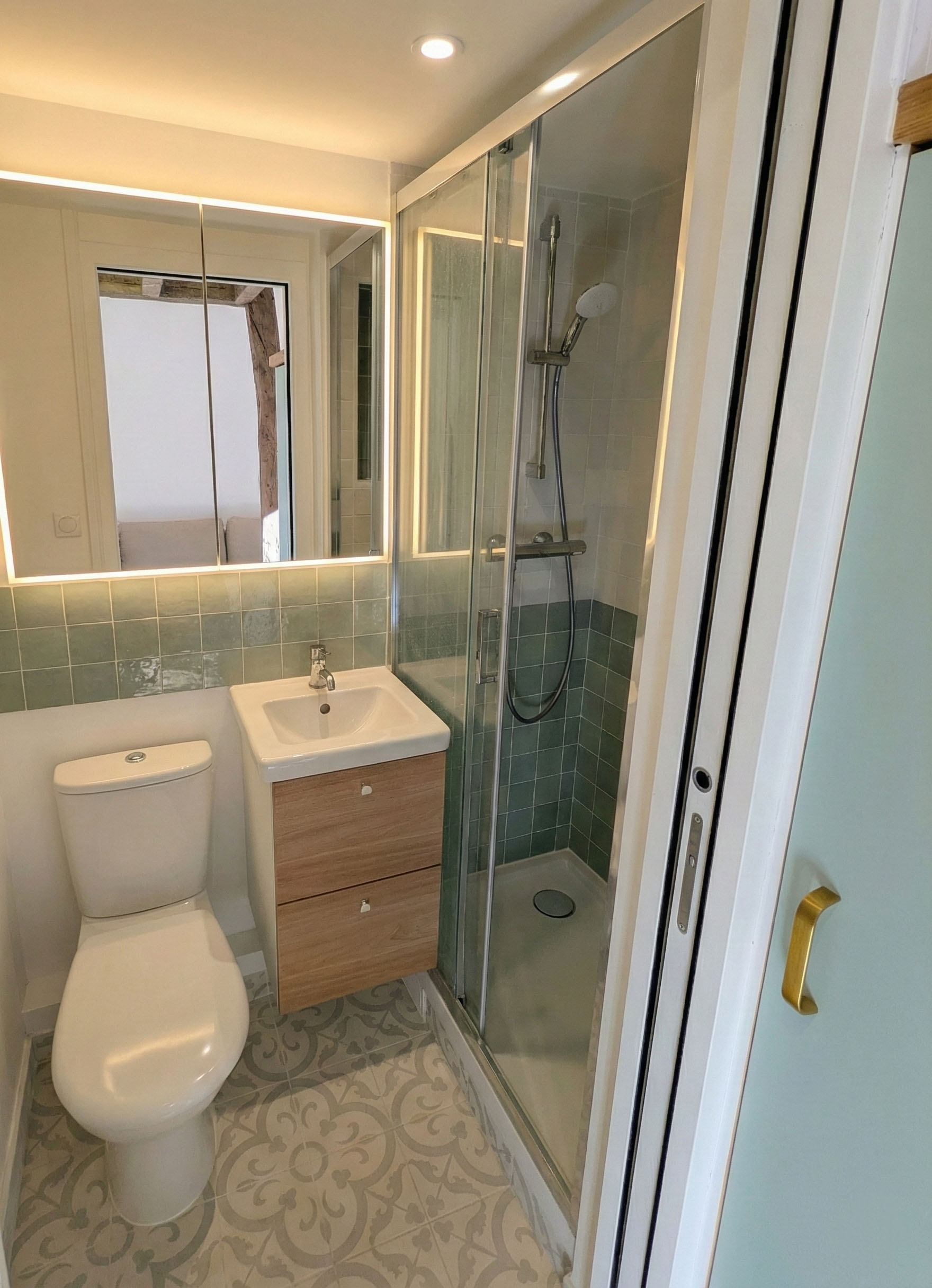 Cuisine compacte et fonctionnelle